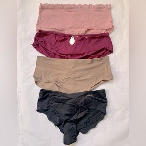 La Senza lot of 4 panties